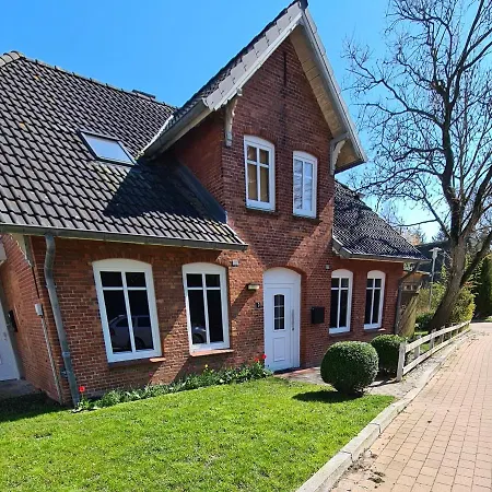 Schoenes In * Nibøl